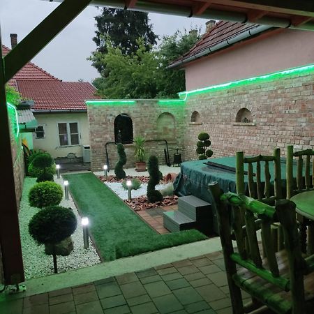 Buebaj Vendeghaz Hotel Eger Ngoại thất bức ảnh